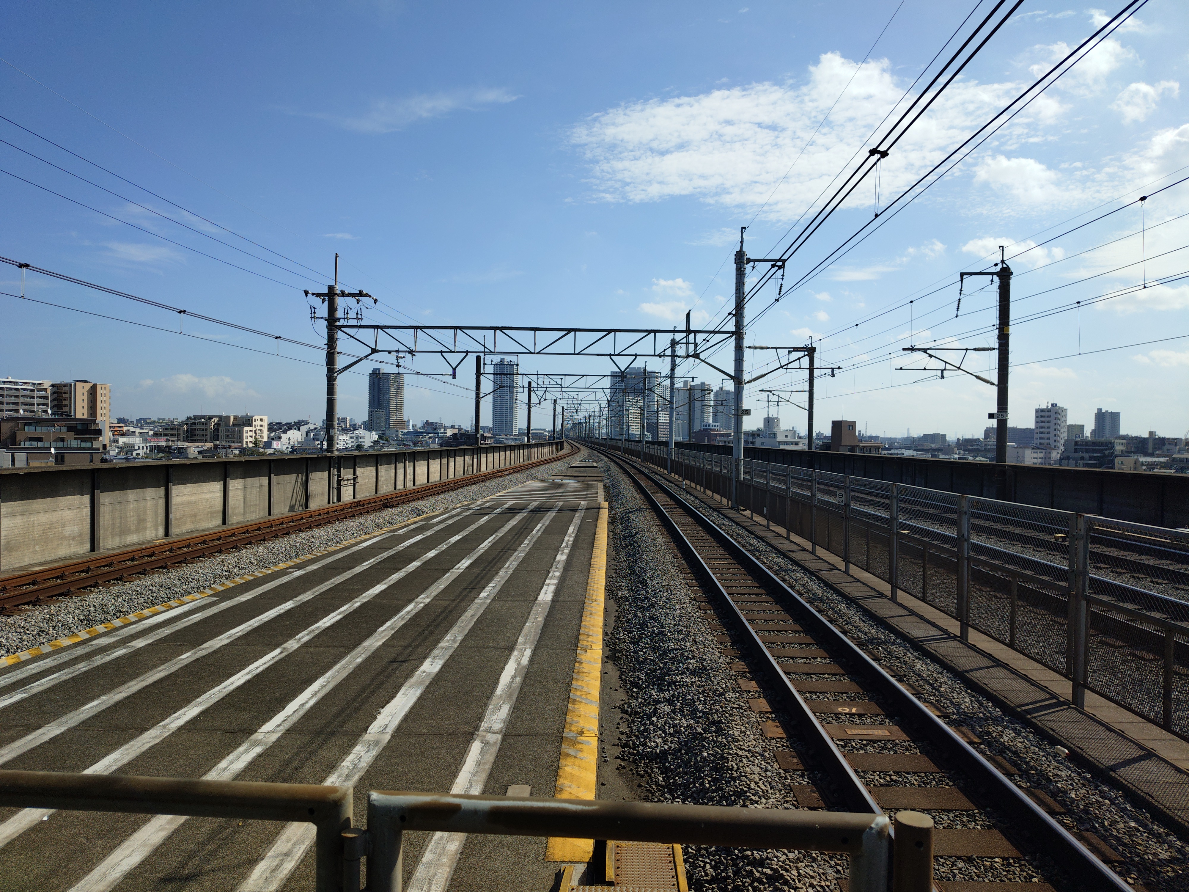 Xperia 10 VIIの広角（昼間）